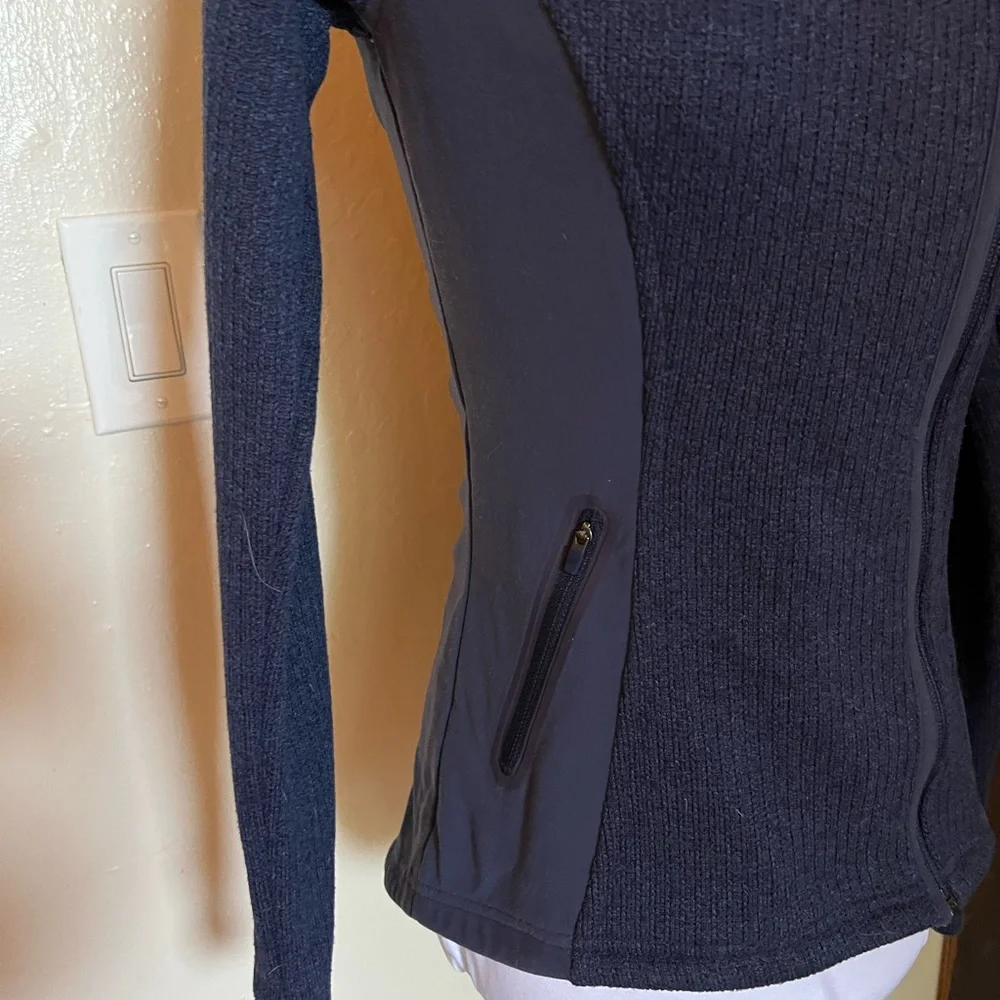 “Rare” Athleta hooded jacket - Picture 3 of 6
